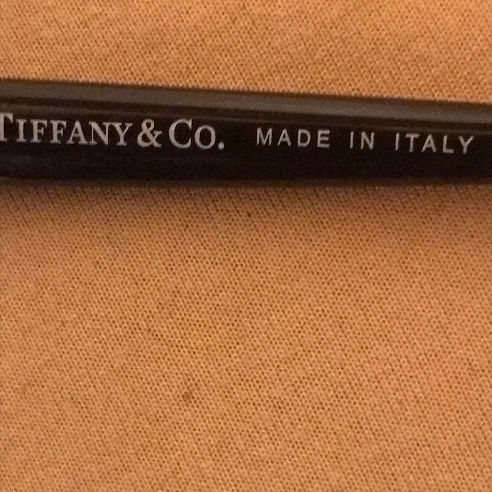 TIFFANY & CO. Women’s design sunglasses NWT - Picture 7 of 8